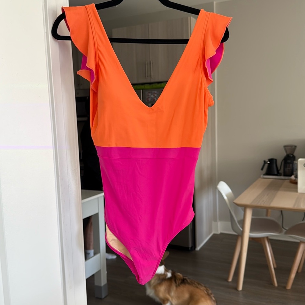 Summersalt Ruffle Backflip One Piece Swimsuit Hibiscus & Tangerine 6LT